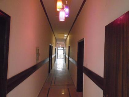 Lotus 1 Hotel - image 8
