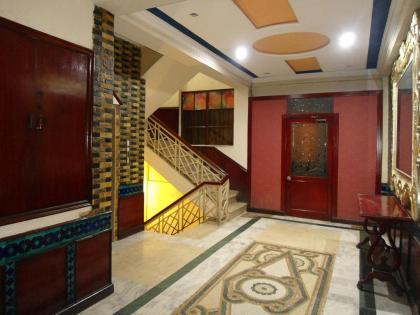 Hotel Mayfair Inn - image 17
