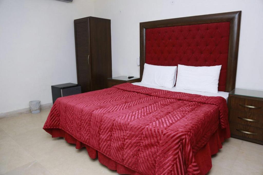 City View Hotel & Restaurant - image 7