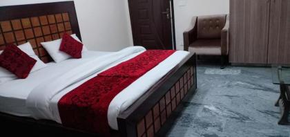 Park Hotel Lahore Family Hotel Lahore - image 1