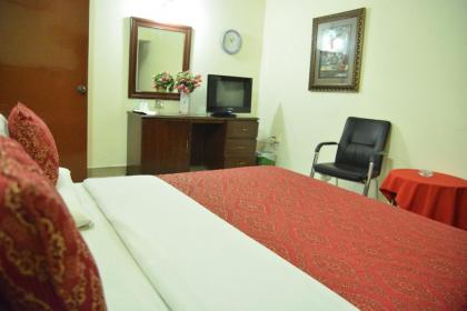 Mars Hotel Lahore - image 13