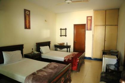 Hotel Sweet Inn - image 16