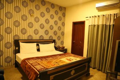 Hotel Sweet Inn - image 17
