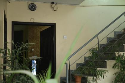 Hotel Sweet Inn - image 6