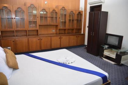 Step Inn Guest House Lahore - image 11
