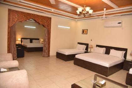 Al Fateh Hotel - image 1