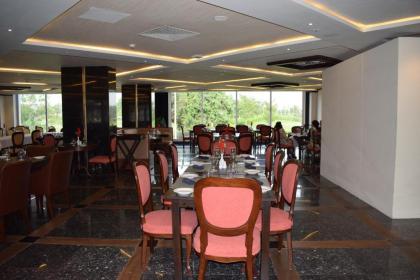 Defence Raya Golf & Country Club - image 7