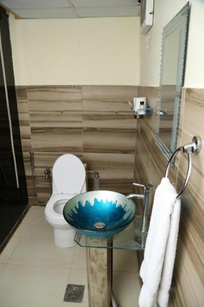 Westin Suites Guest House - image 11