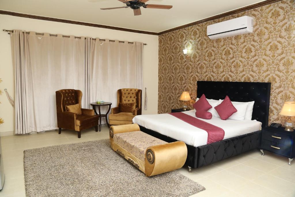 Westin Suites Guest House - image 5