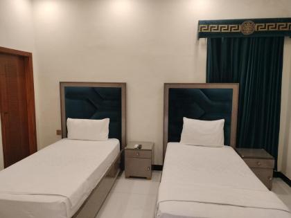 Dove Inn Hotel - image 7