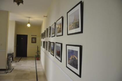 Herfa INN Hotel Lahore - image 3