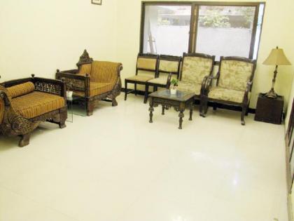 Dhimi Lodges - image 2