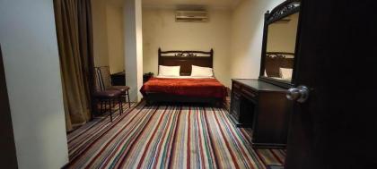 Seven Star Hotel - image 22