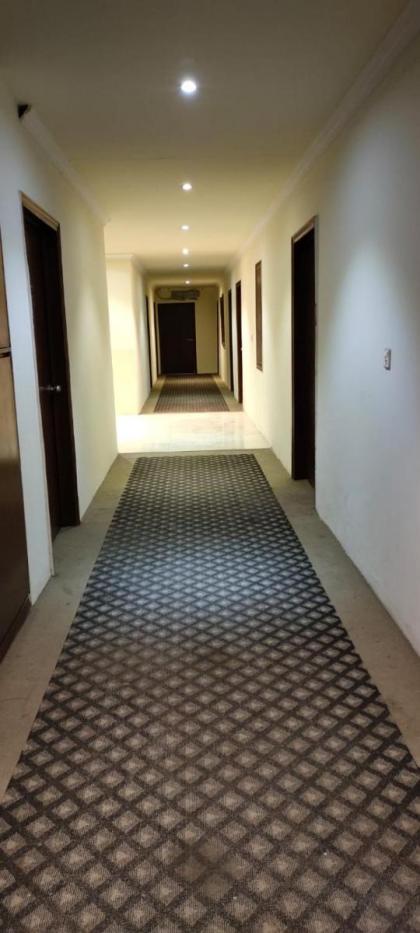 Seven Star Hotel - image 23