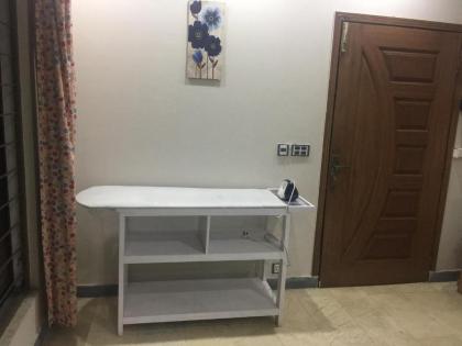 Apartment near Shaukat Khanum - image 17