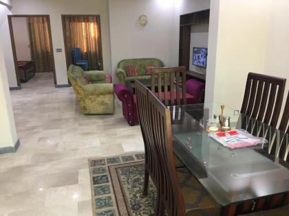 Spacious Apartment in Johar Town - image 5