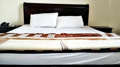 Fortville Hotel - Lahore - image 14