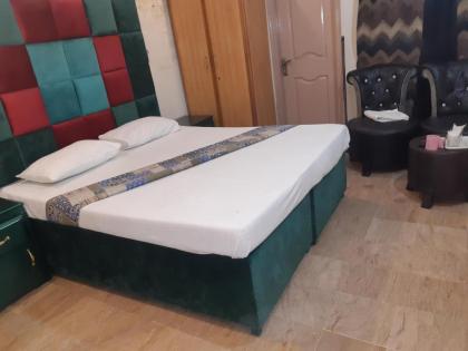 Khyber Hotel - image 1