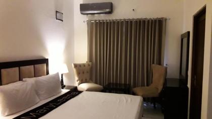MaryLeena Hotel Gulberg - image 11