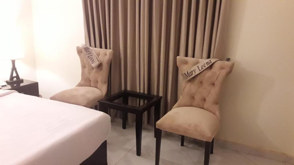 MaryLeena Hotel Gulberg - image 2