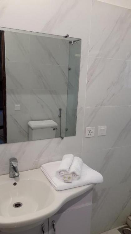 MaryLeena Hotel Gulberg - image 7