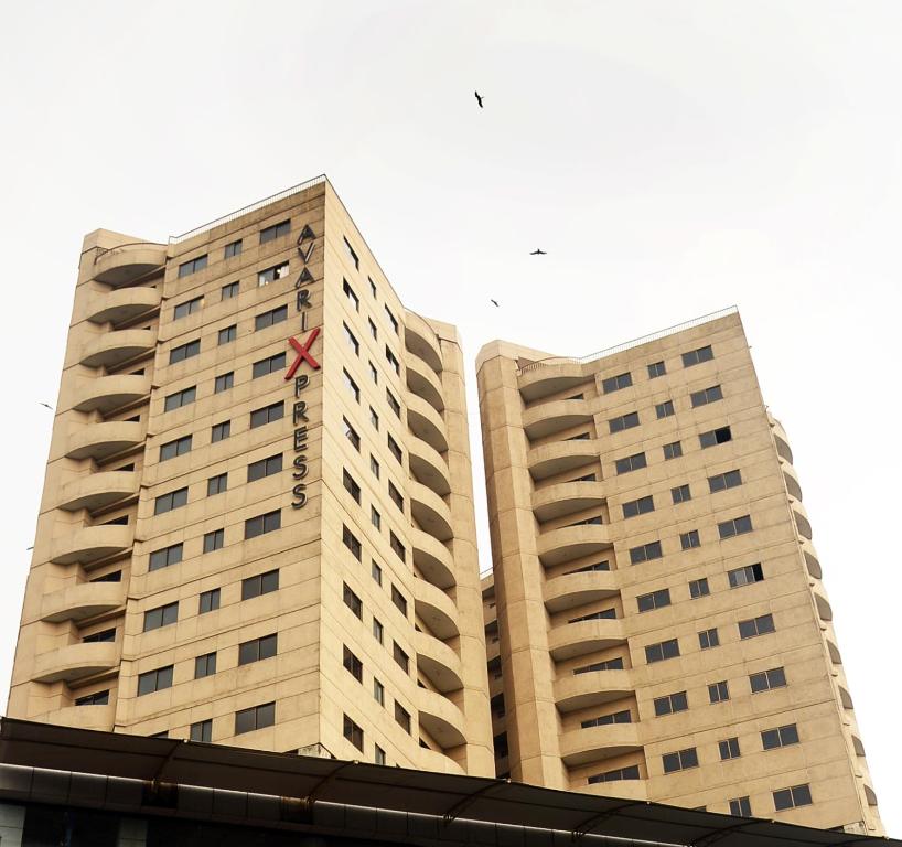 Avari Xpress Gulberg - image 2
