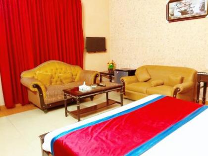 New Pakeeza Hotel - image 13