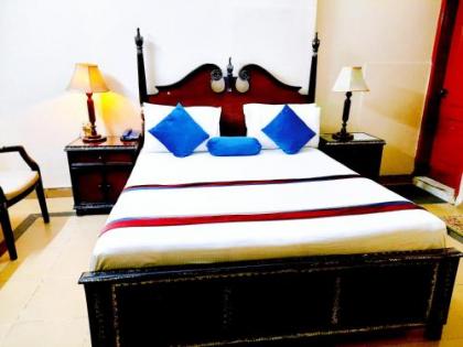 New Pakeeza Hotel - image 4