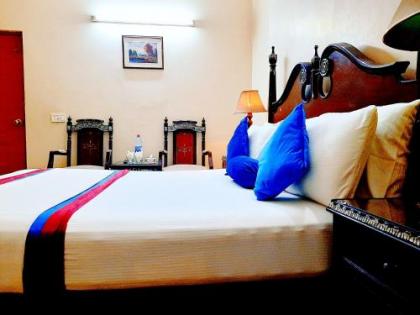 New Pakeeza Hotel - image 6