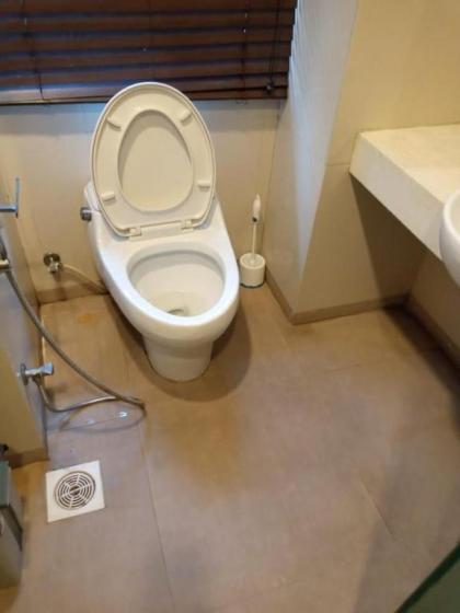 Royal Two Bed Room Luxury Apartment Gulberg - image 18