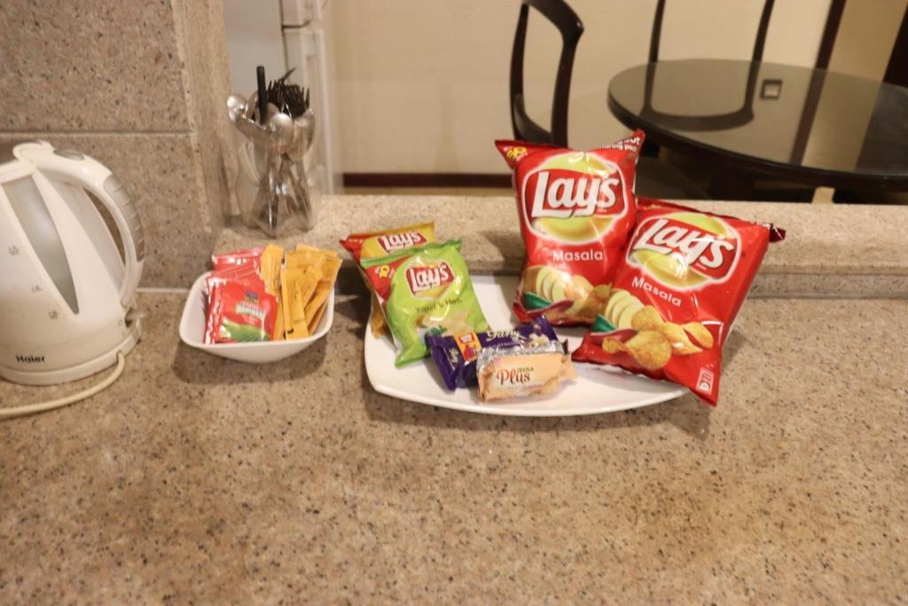 Royal Two Bed Room Luxury Apartment Gulberg - image 3