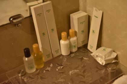 Shalimar Tower Hotel Lahore - image 15