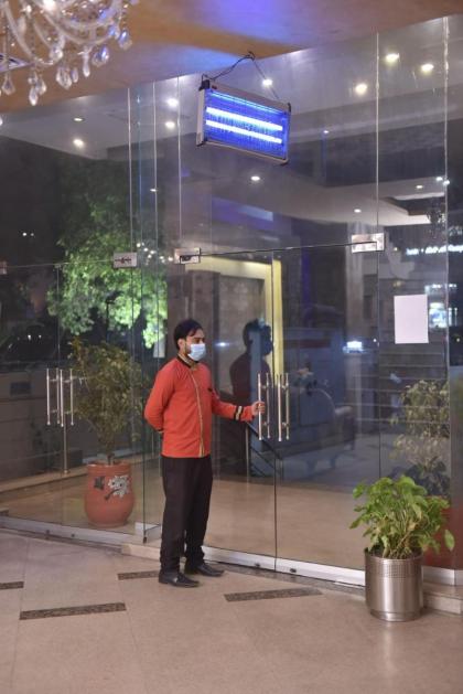 Shalimar Tower Hotel Lahore - image 17