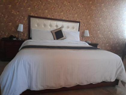 Shalimar Tower Hotel Lahore - image 25