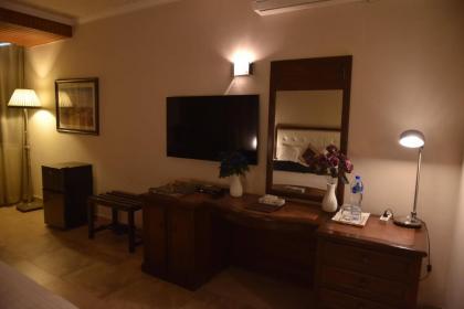 Shalimar Tower Hotel Lahore - image 29