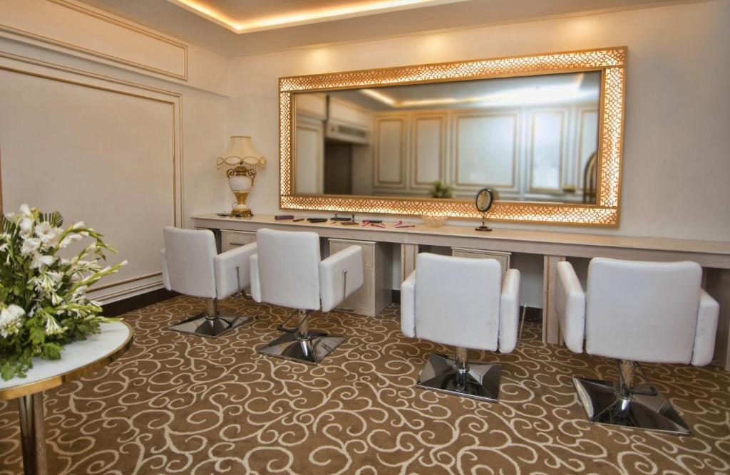 Royal Swiss Lahore - image 5