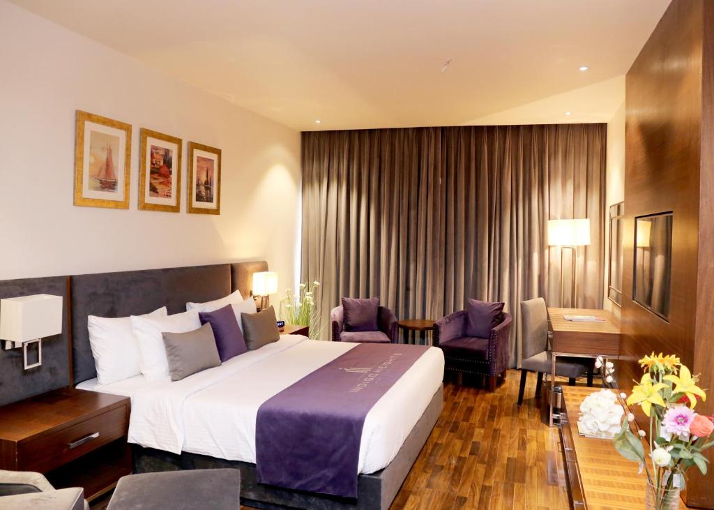 Indigo Heights Hotel & Suites - main image