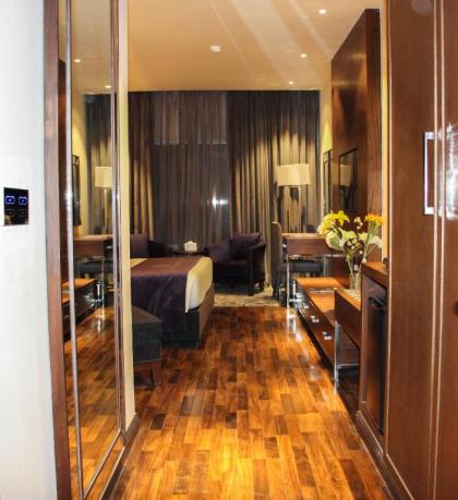 Indigo Heights Hotel & Suites - image 11
