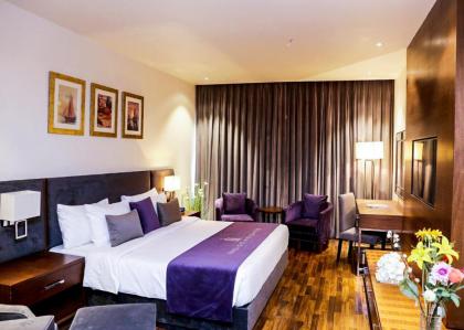 Indigo Heights Hotel & Suites - image 12