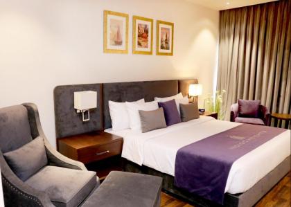 Indigo Heights Hotel & Suites - image 20