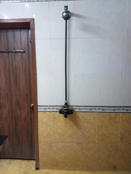 5 Bedroom Apartment in Gulberg II - image 3