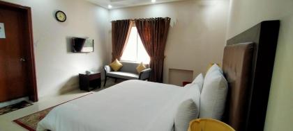 Hotel Gulberg Grand - image 18