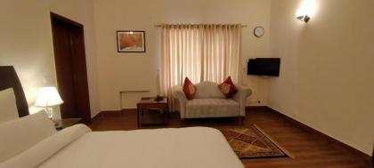 Hotel Gulberg Grand - image 20