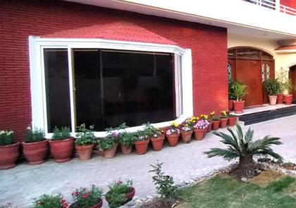 Hotel Gulberg Grand - image 7