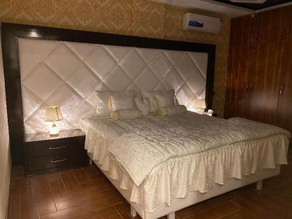 Burj Al Bahria Town Luxury Suites - image 10