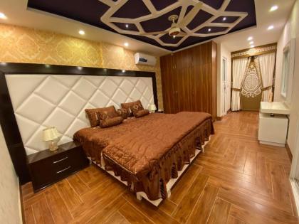 Burj Al Bahria Town Luxury Suites - image 6