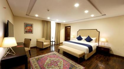 Ramada by Wyndham Lahore Gulberg II - image 3