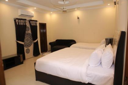 Premier Inn Grand Gulberg - image 10