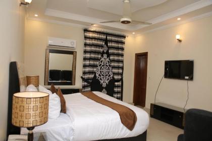 Premier Inn Grand Gulberg - image 19