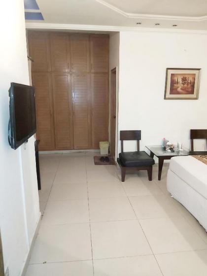 New Look Hotel - image 19